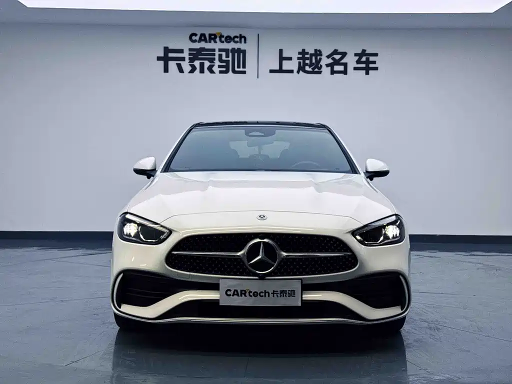 Mercedes-Benz C-Class 2024