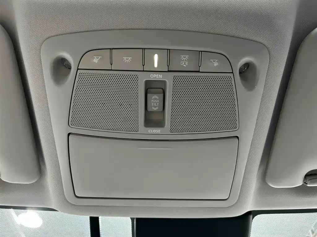 Nissan X-Trail 2025 — фото 9
