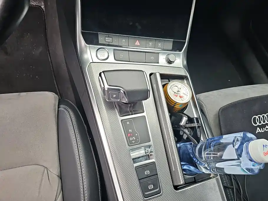 Audi A6L 2020 — фото 16