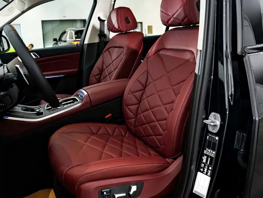 BMW X5 2025 — фото 18