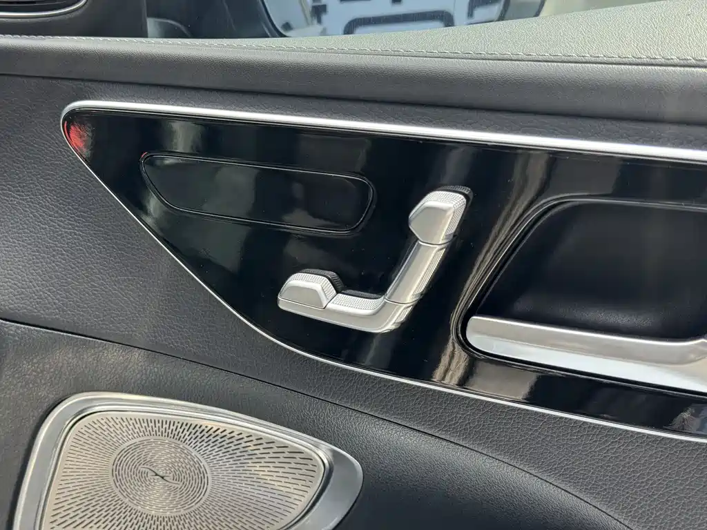 Mercedes-Benz C-Class 2022 — фото 18