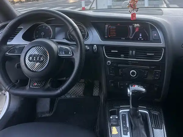 Audi A4L 2013