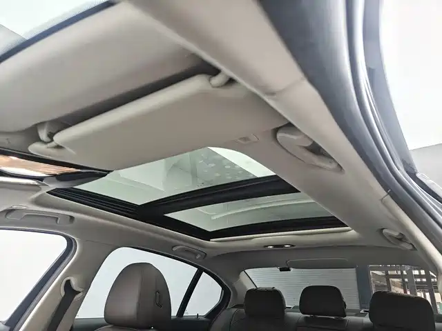 BMW i3 2023
