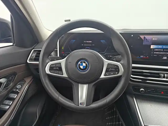 BMW i3 2023 — фото 12