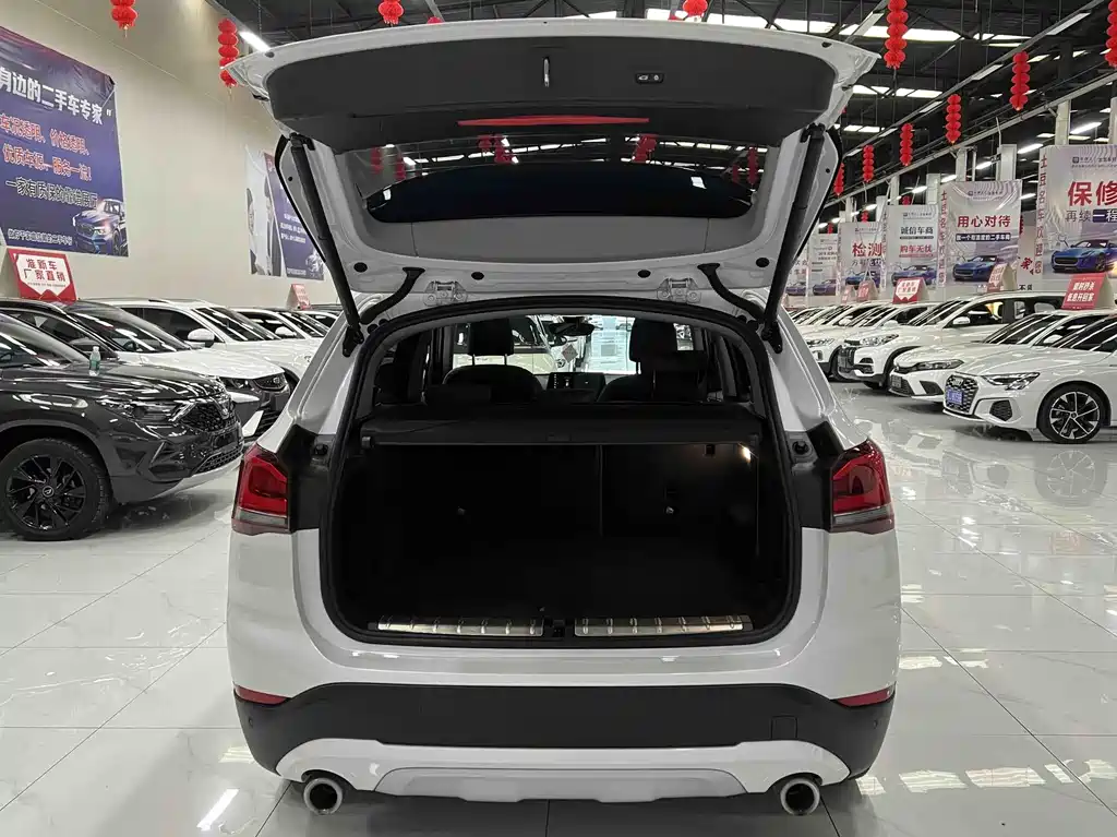 BMW X1 2022 — фото 13