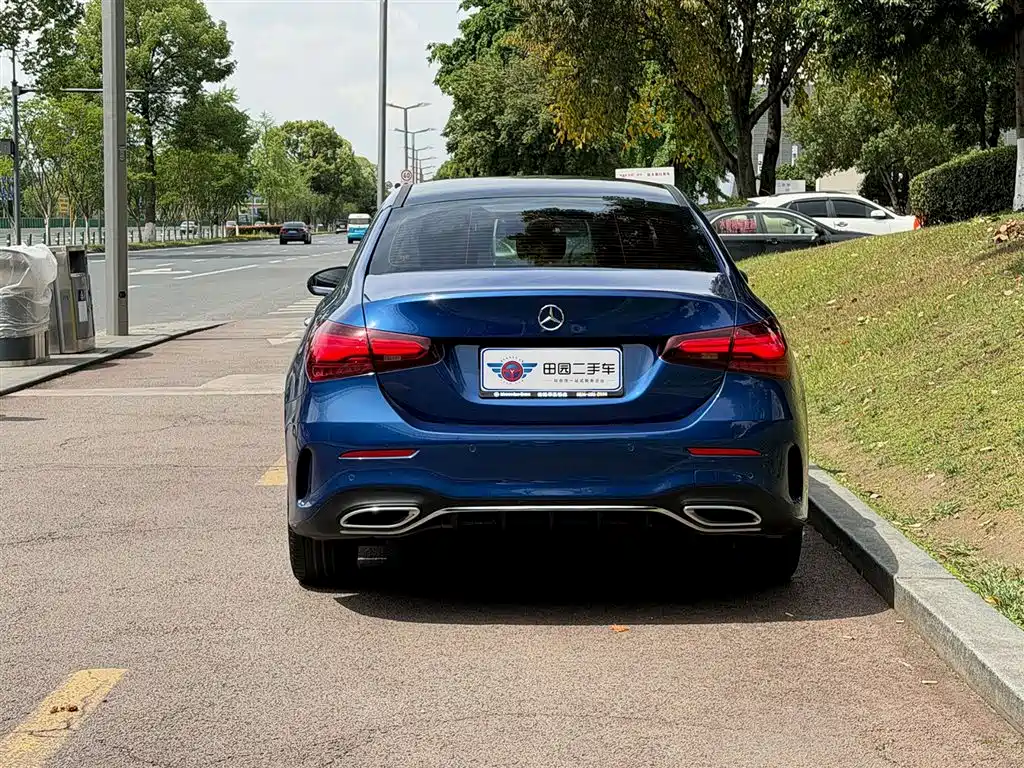 Mercedes-Benz A-Class 2023 — фото 5