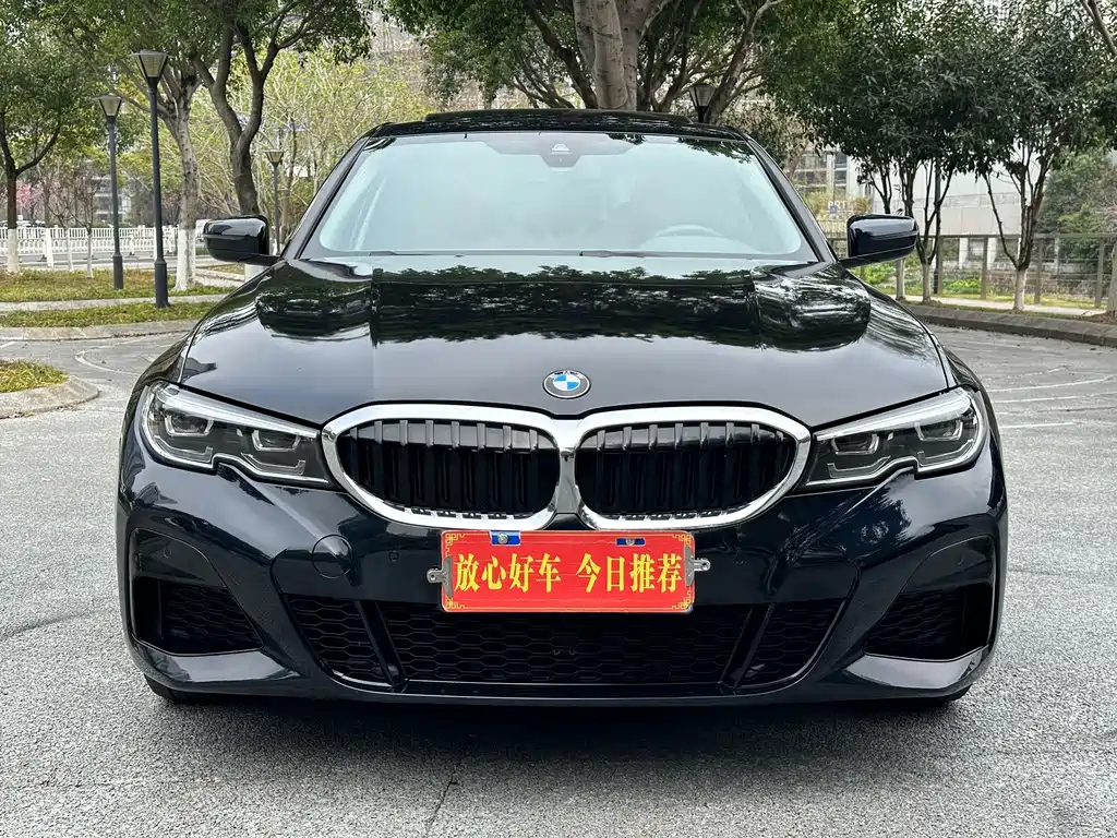 BMW 3 Series 2022