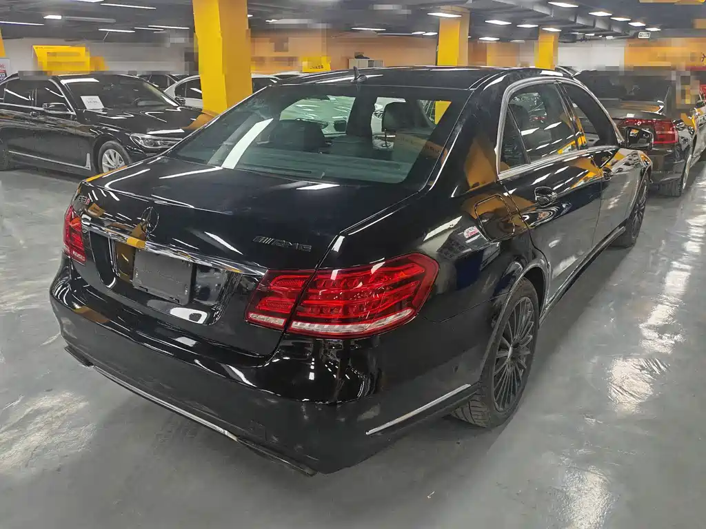 Mercedes-Benz E-Class 2015 — фото 10