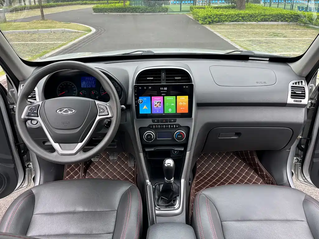 Chery Tiggo 3 2015 — фото 12