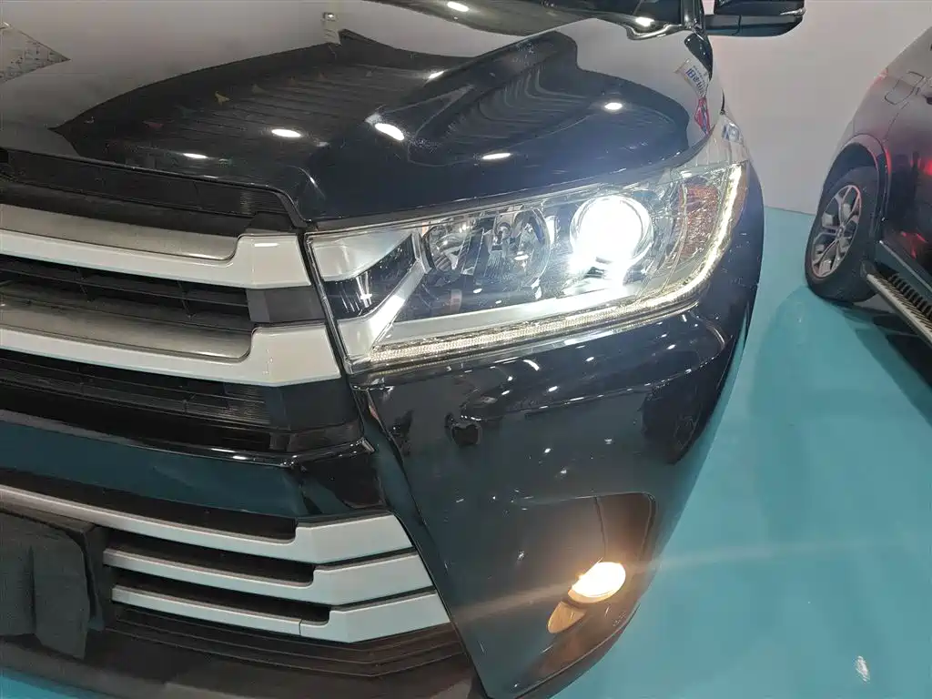 Toyota Highlander 2019 — фото 24