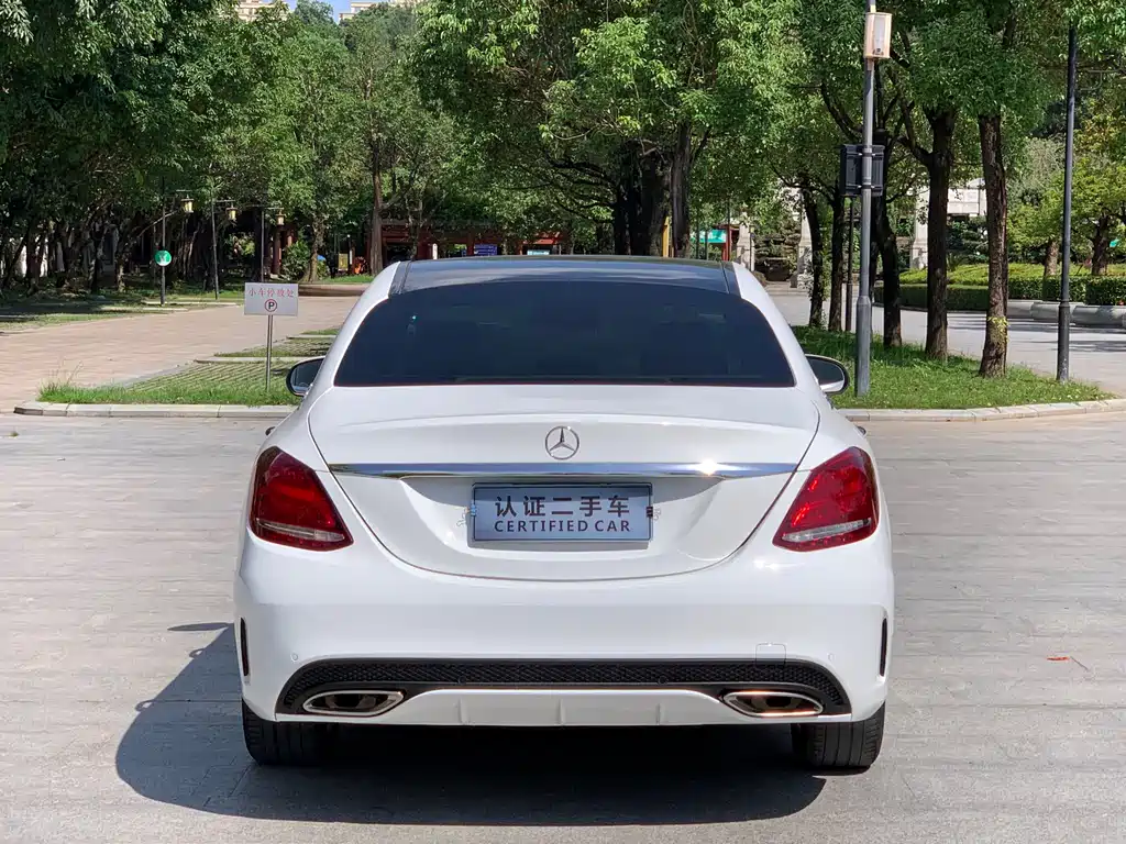 Mercedes-Benz C-Class 2018 — фото 16