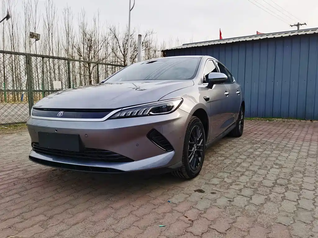 BYD Qin PLUS 2025 — фото 1