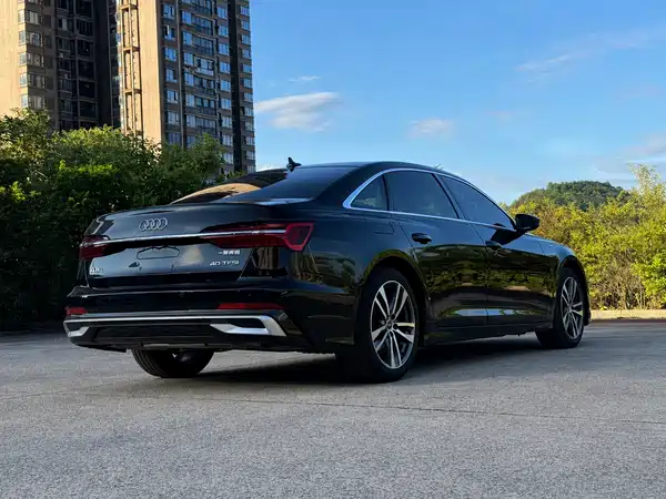 Audi A6L 2025