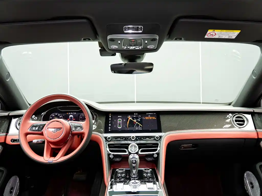 Bentley Flying Spur 2024 — фото 19