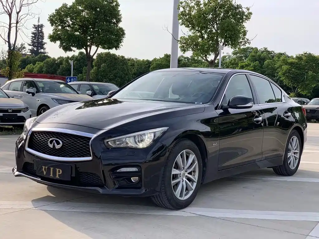 Infiniti Q50 2014 — фото 4