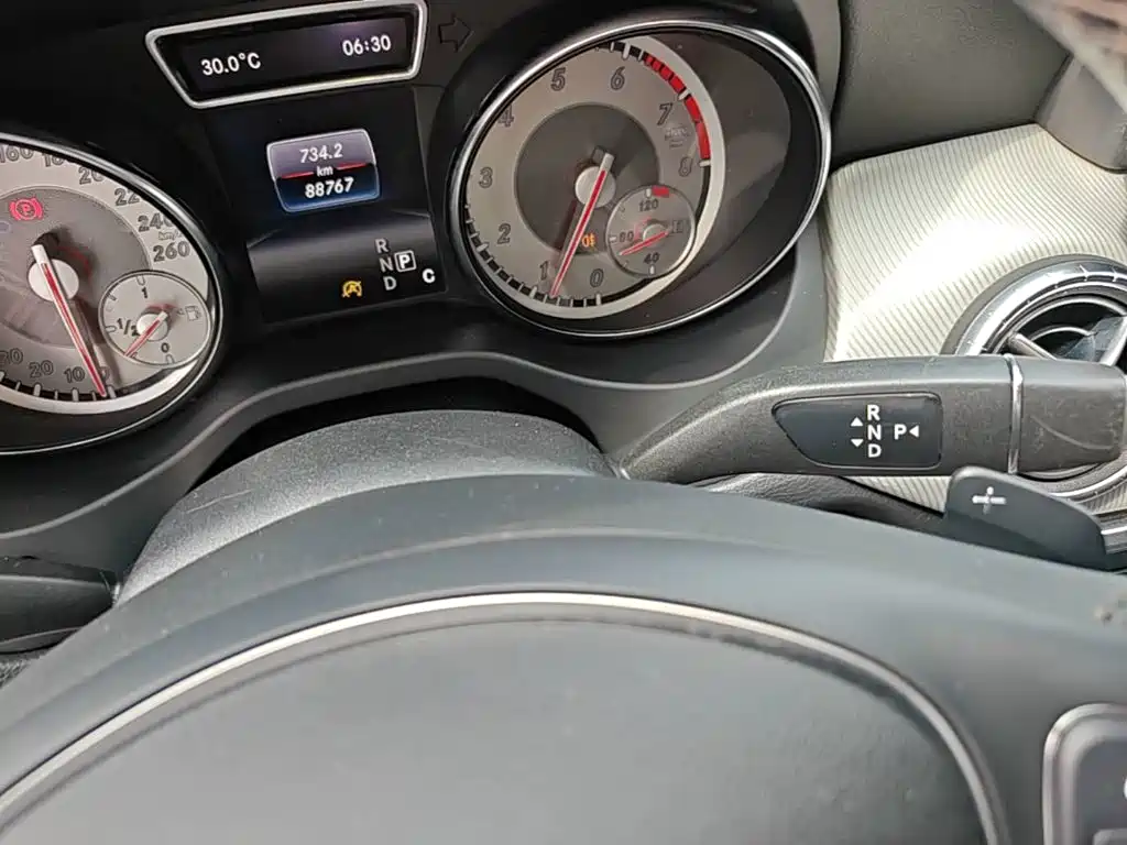 Mercedes-Benz CLA 2016 — фото 14