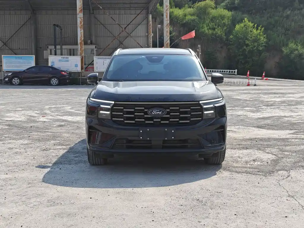 Ford Edge 2024