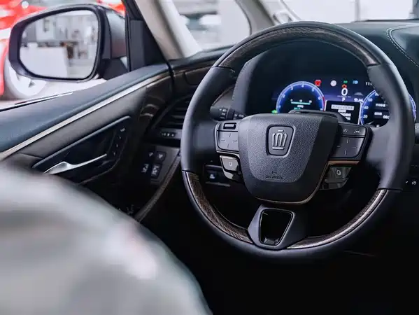 Toyota Vellfire 2024