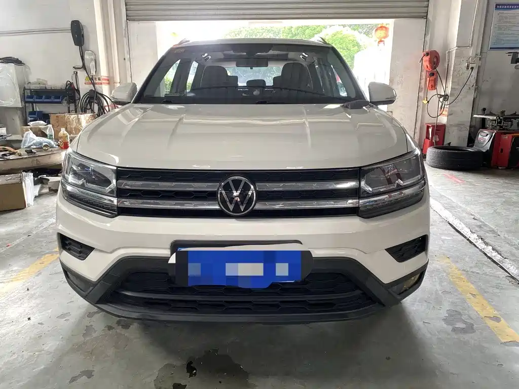 Volkswagen Tharu 2021