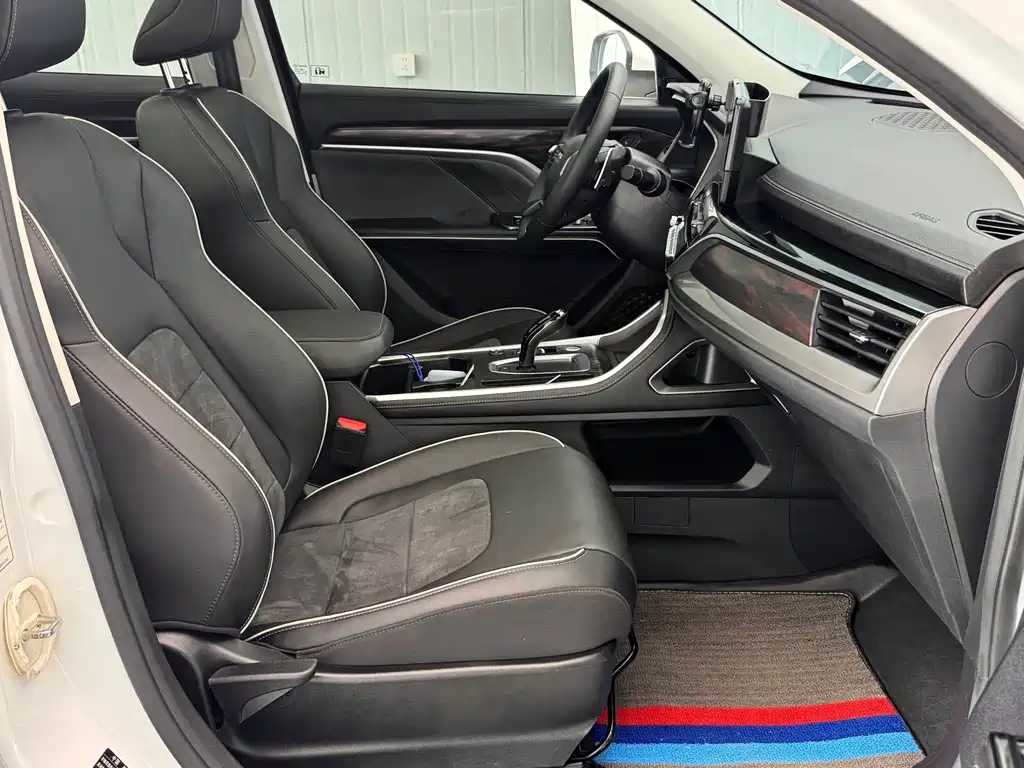 Haval H6 2023 — фото 24