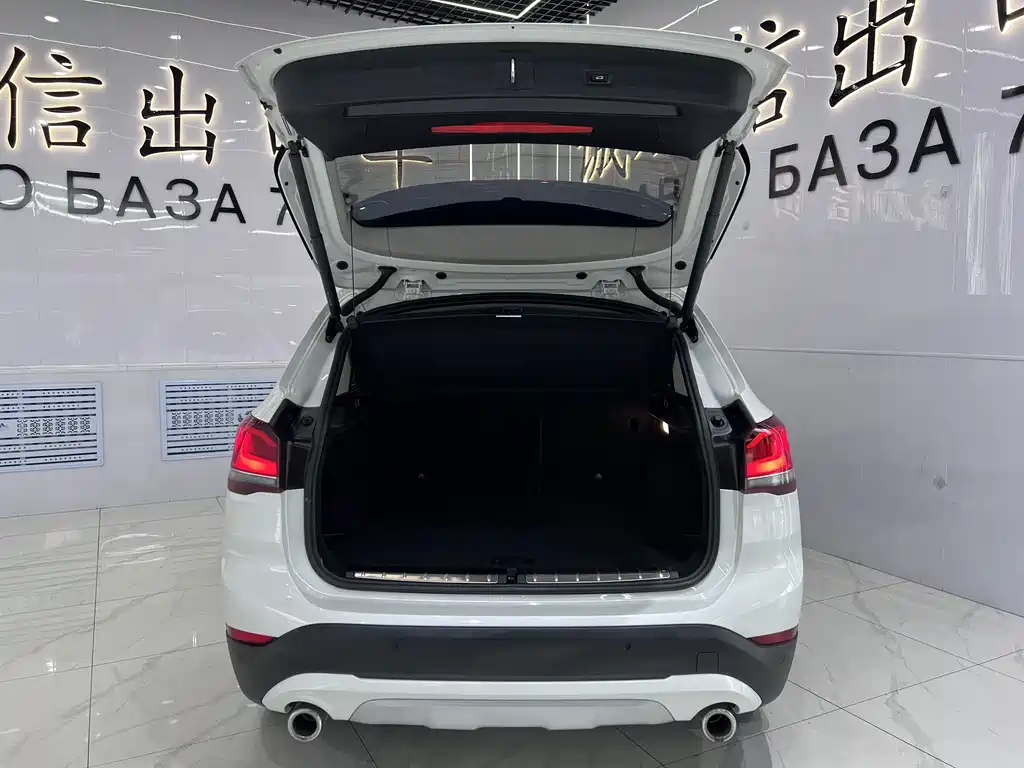 BMW X1 2022 — фото 16