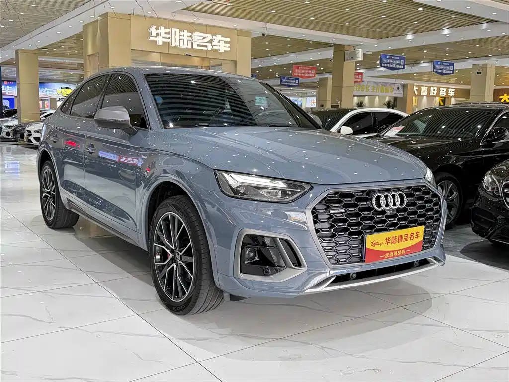 Audi Q5L Sportback 2022 — фото 3