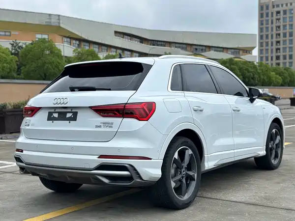 Audi Q3 2022