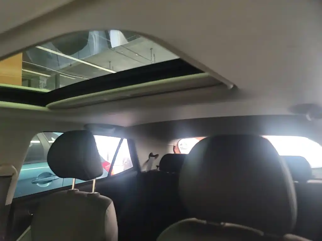 Kia KX1 2021 — фото 18