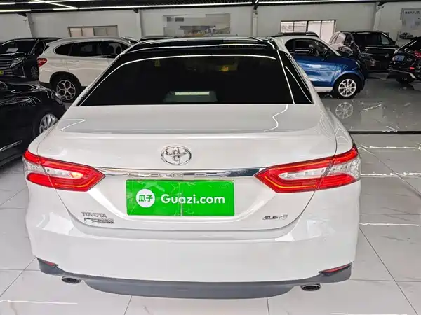 Toyota Camry 2018