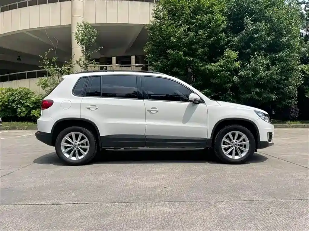 Volkswagen Tiguan 2017 — фото 10