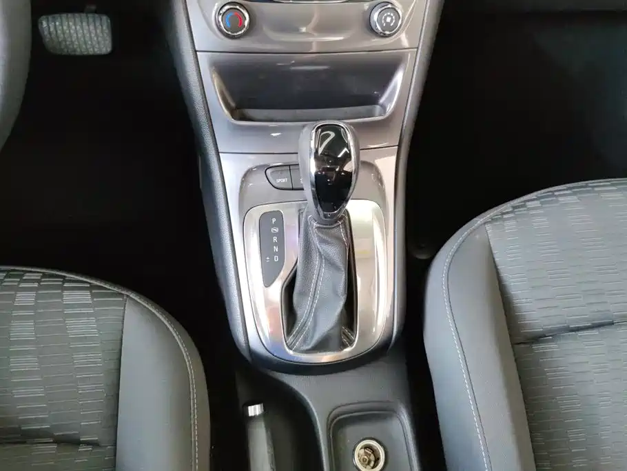 Buick Verano 2016 — фото 16