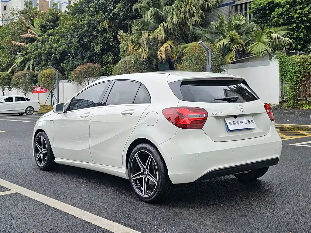 Mercedes-Benz A-Class 2018 — фото 4