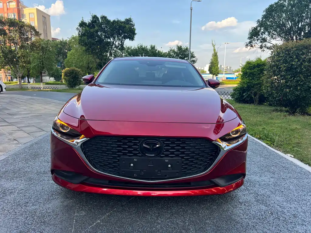 Mazda 3 Axela 2019 — фото 3
