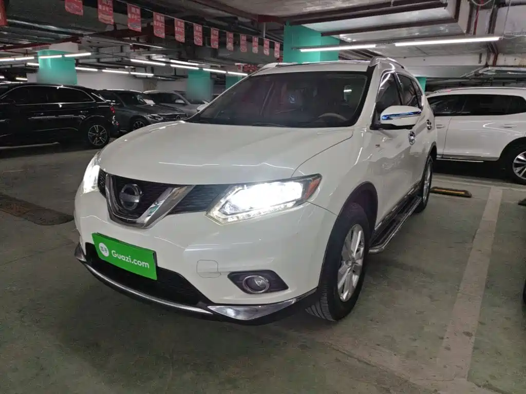 Nissan X-Trail 2014 — фото 1