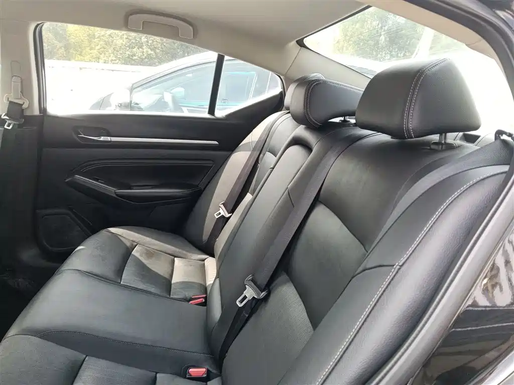 Nissan Teana 2022 — фото 13