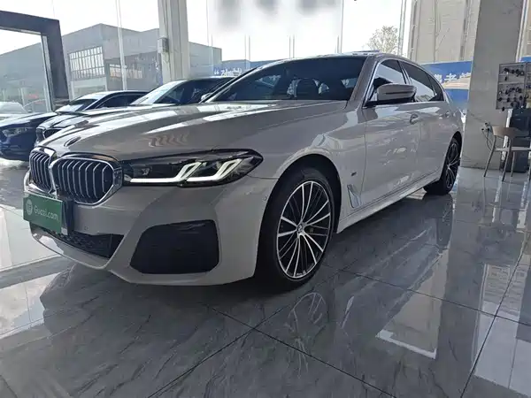 BMW 5 Series 2023