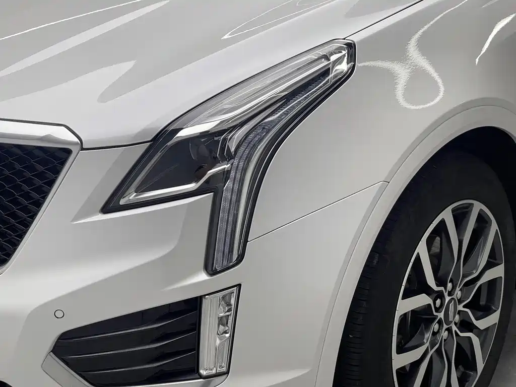 Cadillac XT5 2024 — фото 18
