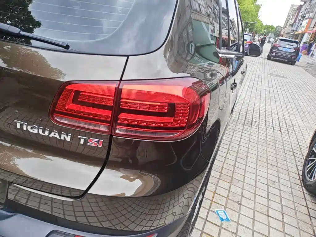 Volkswagen Tiguan 2015 — фото 8