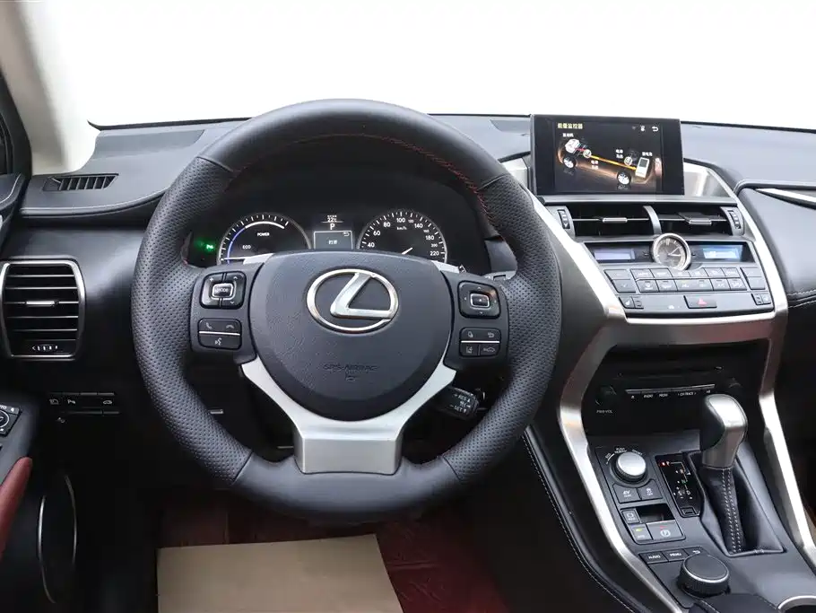Lexus NX 2016 — фото 30