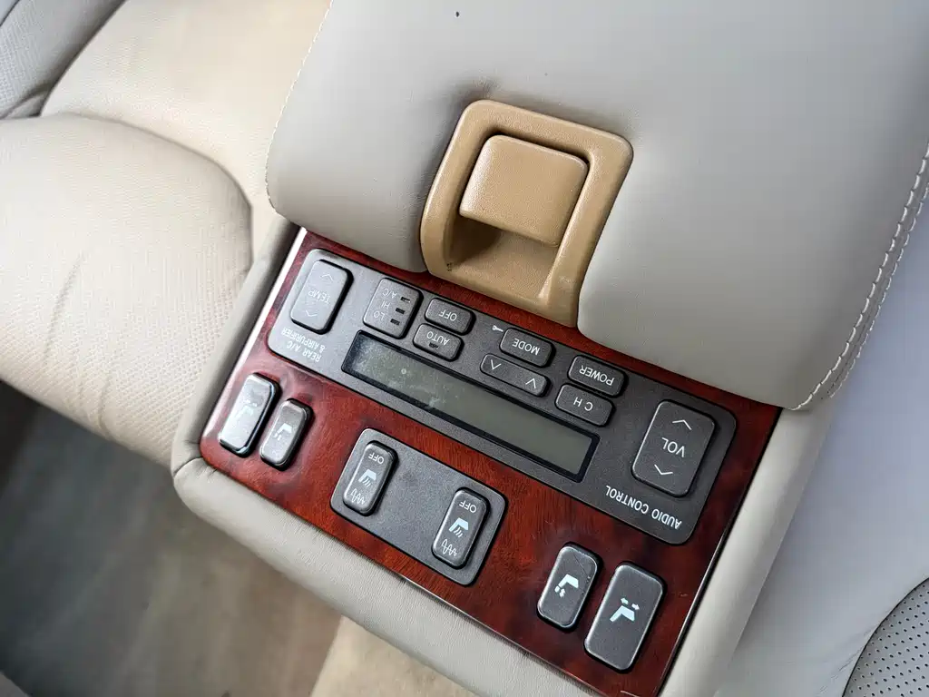 Lexus LS 2003 — фото 11