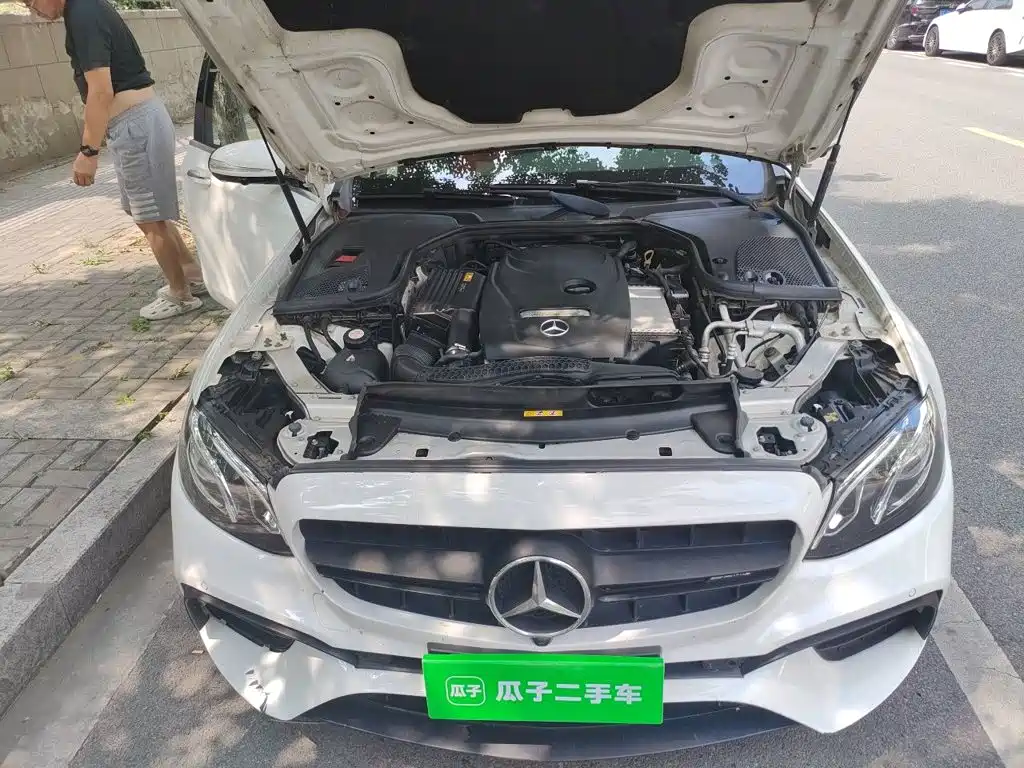 Mercedes-Benz E-Class 2019 — фото 21