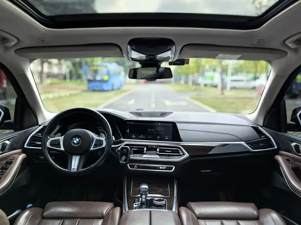 BMW X5 2019 — фото 9