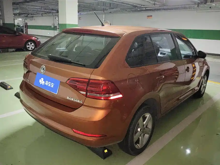 Volkswagen Santana 2015