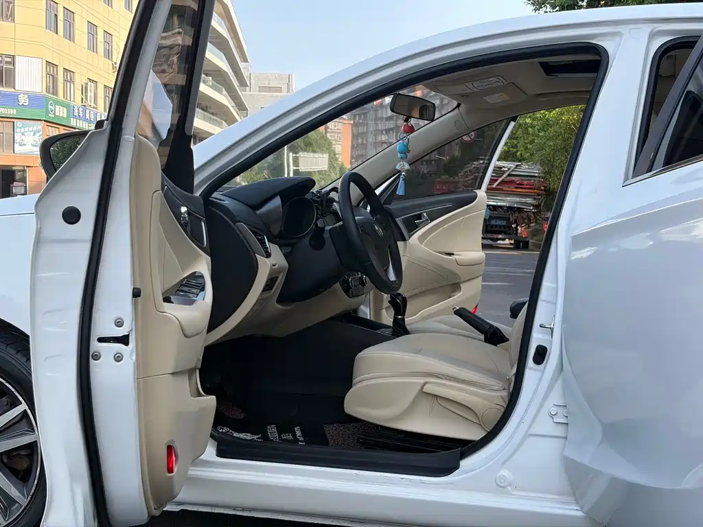 Changan Escape 2017 — фото 9