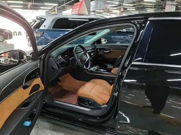 Audi A8 2025