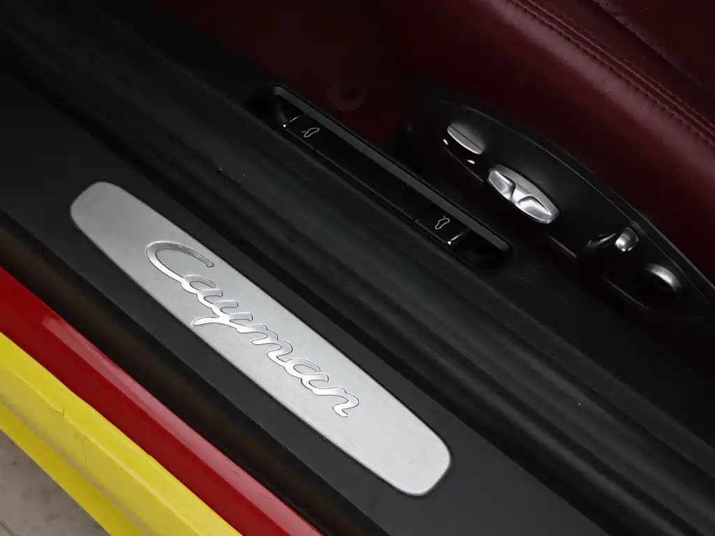 Porsche 718 2017 — фото 15