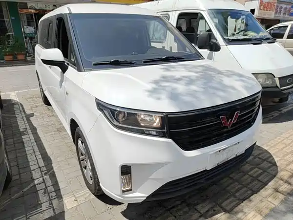 Wuling Journey 2023