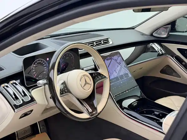 Mercedes-Benz Maybach S-Class 2023