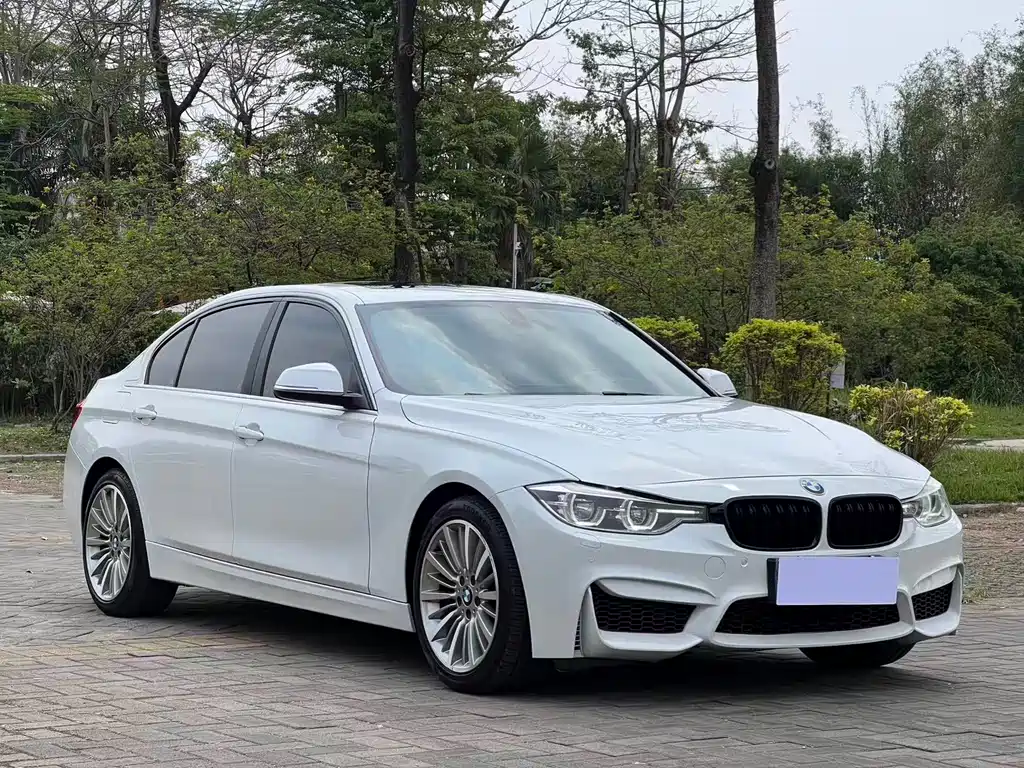 BMW 3 Series 2019 — фото 3