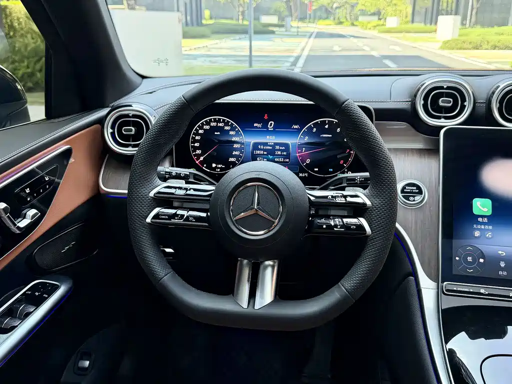 Mercedes-Benz GLC 2025 — фото 11